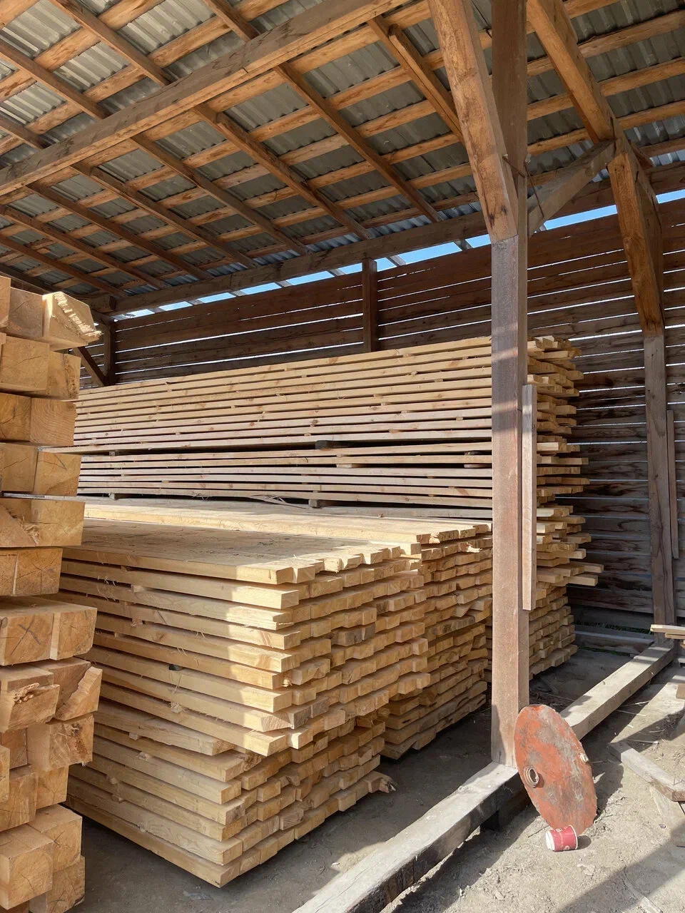 Доска обрезная 50x150x6м ОТ 15500 рублей за м3